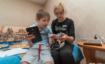 «Она со всеми разговаривает так, будто это её родные дети». Четыре истории о медицинских сёстрах и братьях «Дедморозим»